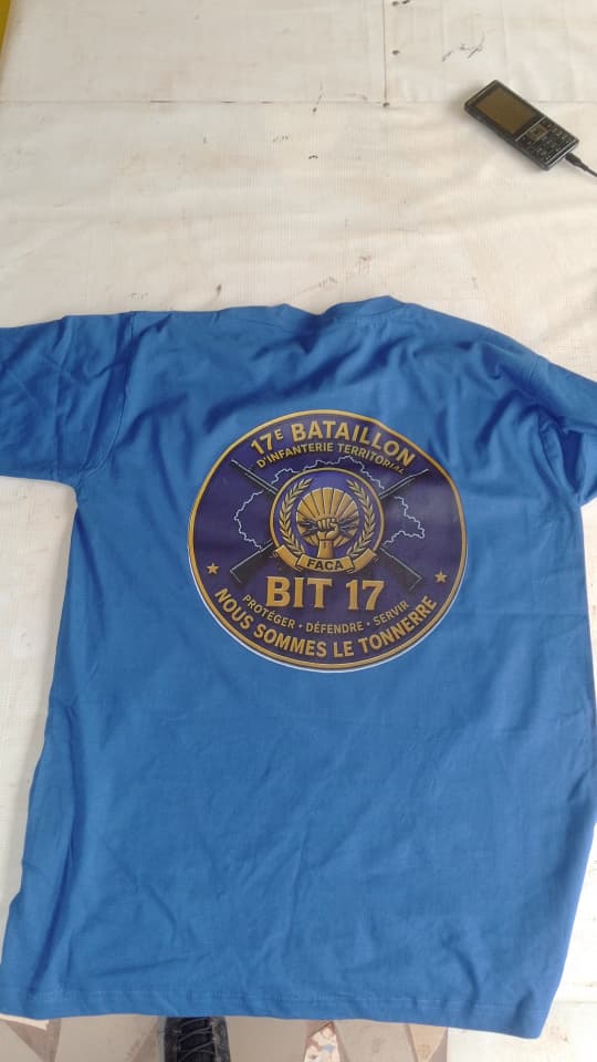 T-shirt personnalisé — 17e Bataillon BIT 17